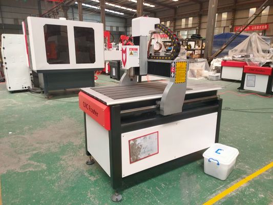 AC220V CNCの金属のルーター機械3軸線6090小型CNC木製の切り分ける機械
